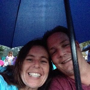 Meet your Posher, Raquel